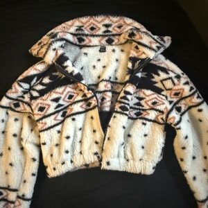 SHEIN Fleece Jacket with Geometric Pattern
